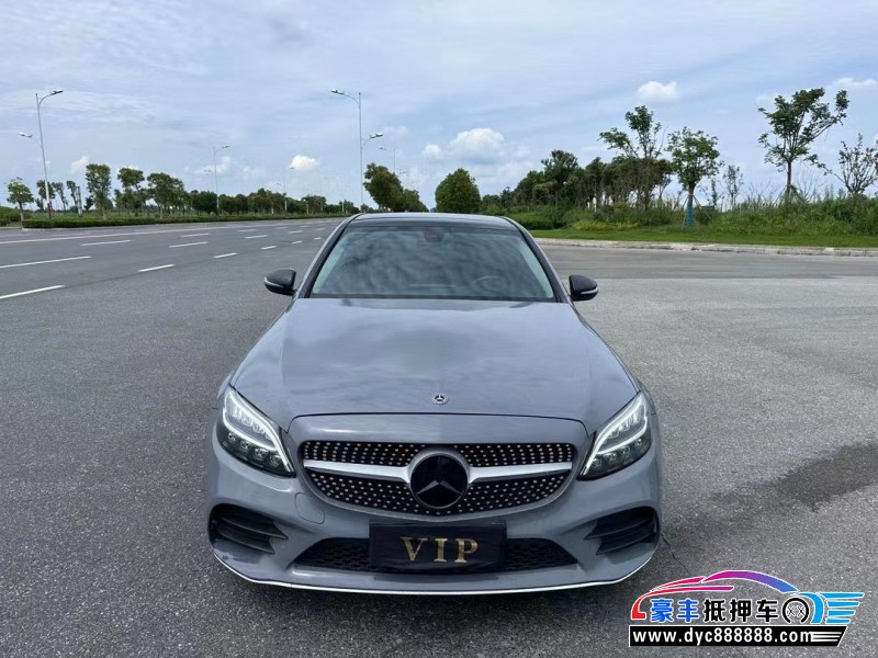21年奔驰C轿车抵押车出售