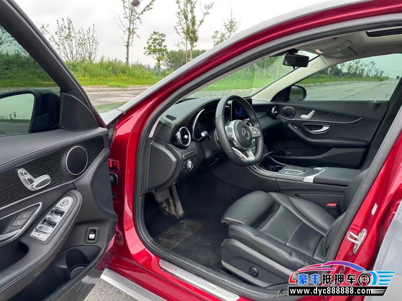 21年奔驰C轿车抵押车出售