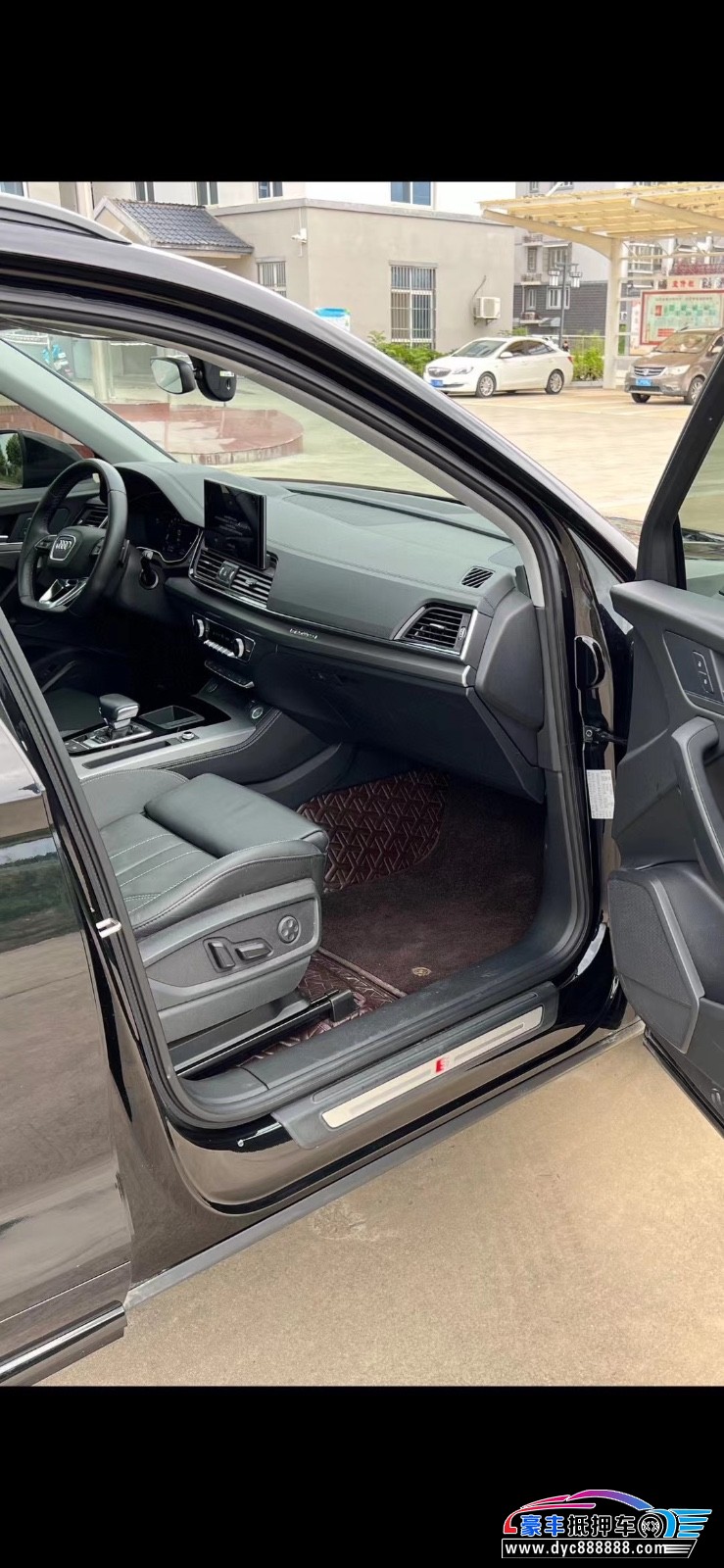 21年奥迪Q5轿车抵押车出售