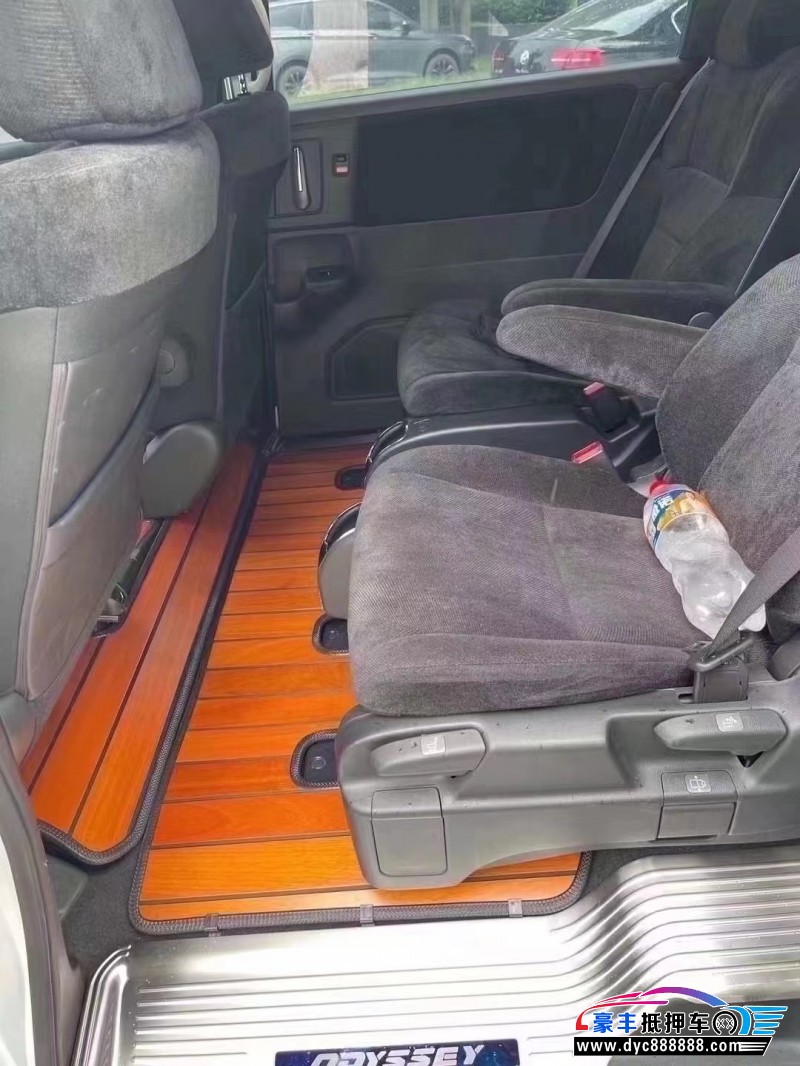 22年本田奥德赛轿车抵押车出售