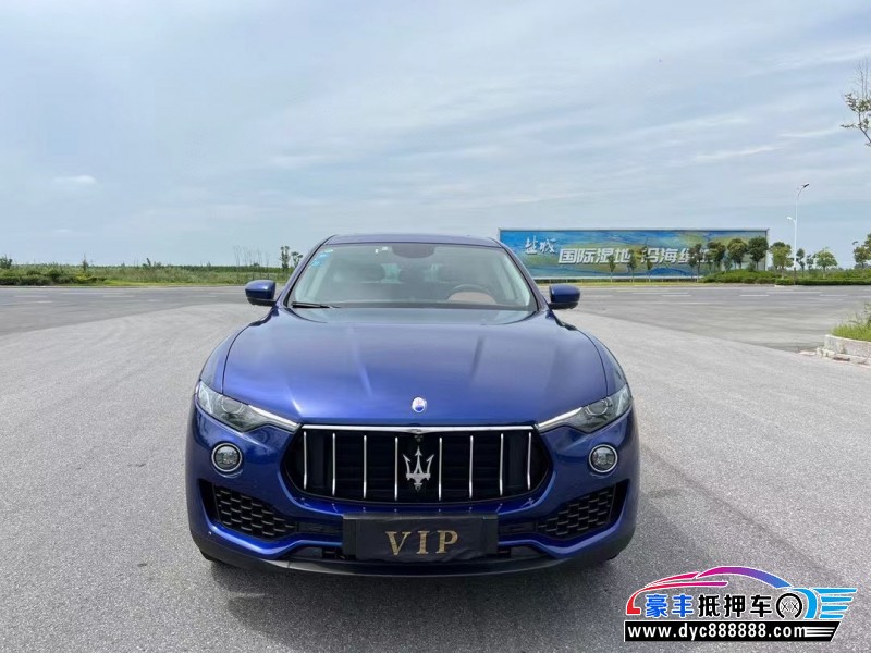 18年玛莎拉蒂莱万特轿车抵押车出售