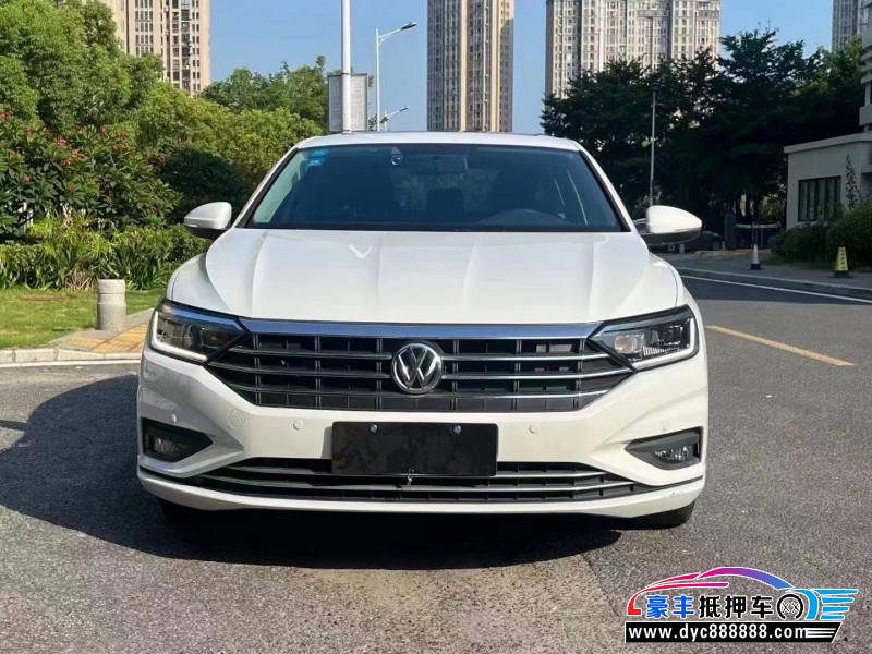 20年大众速腾轿车抵押车出售