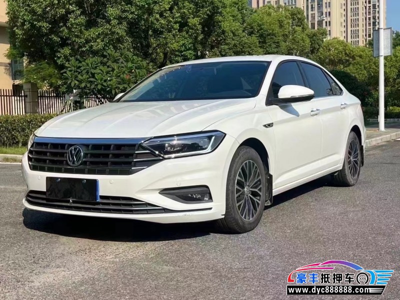 20年大众速腾轿车抵押车出售