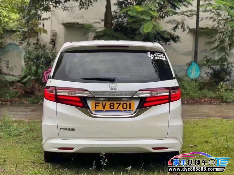 14年本田奥德赛MPV抵押车出售