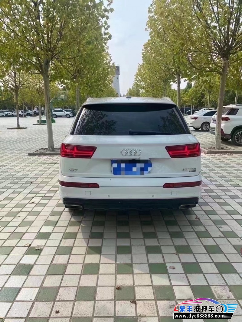 17年奥迪Q7SUV抵押车出售