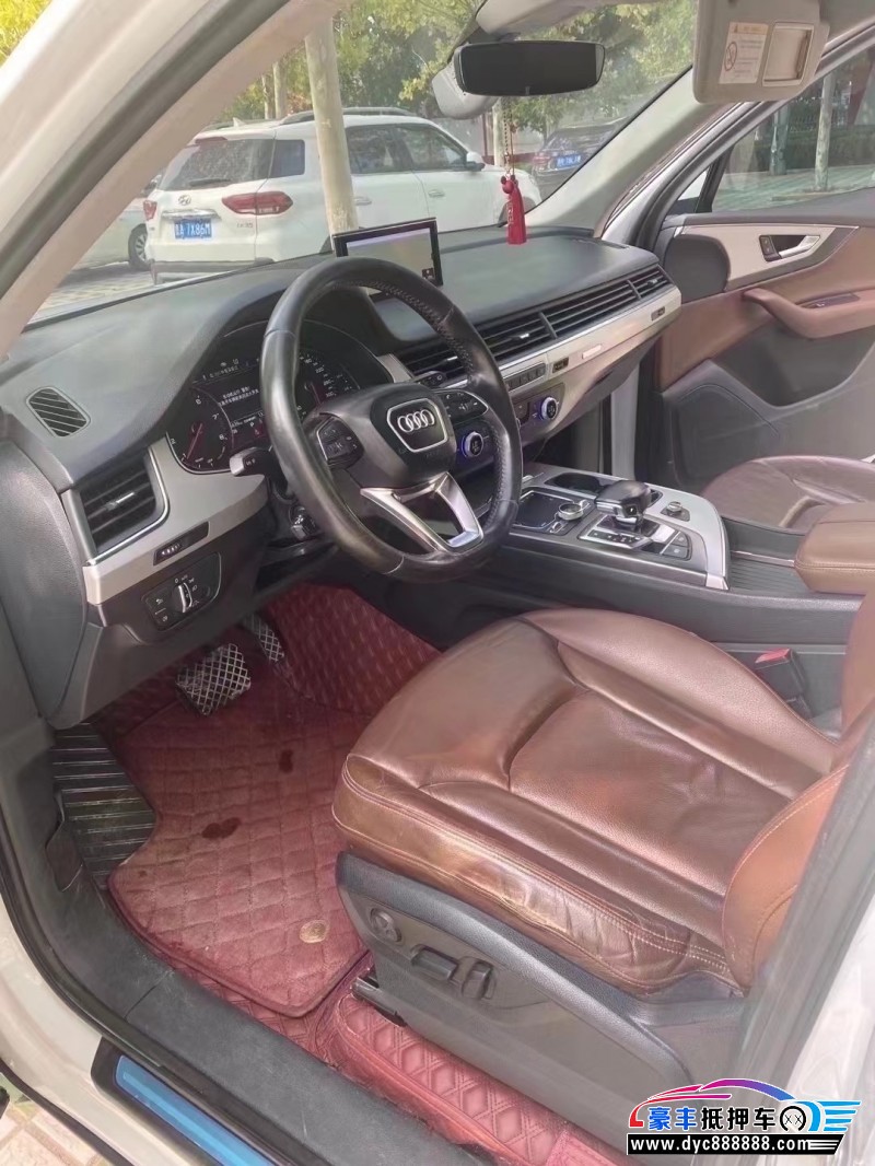 17年奥迪Q7SUV抵押车出售