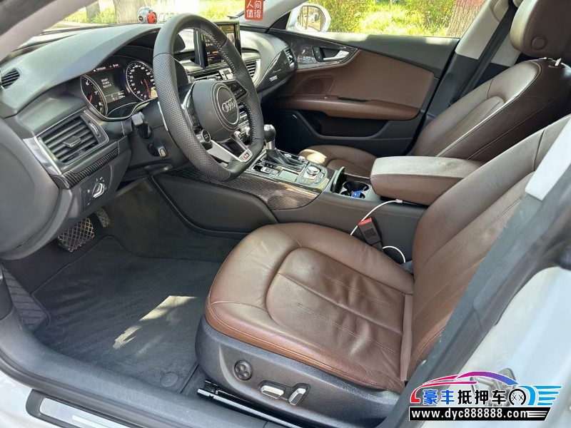 18年奥迪A7轿车抵押车出售