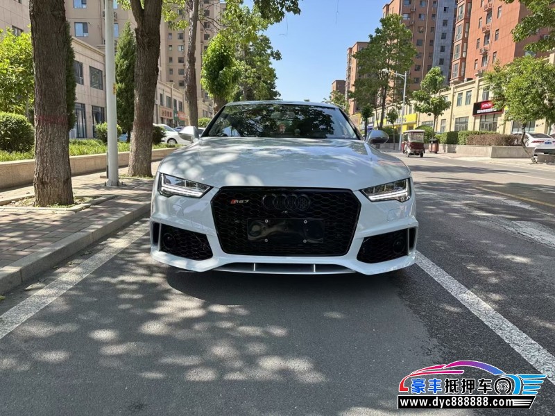 18年奥迪A7轿车抵押车出售