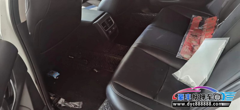 22年本田雅阁轿车抵押车出售