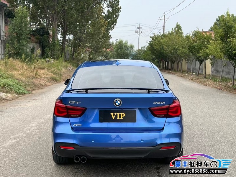 20年宝马3系轿车抵押车出售