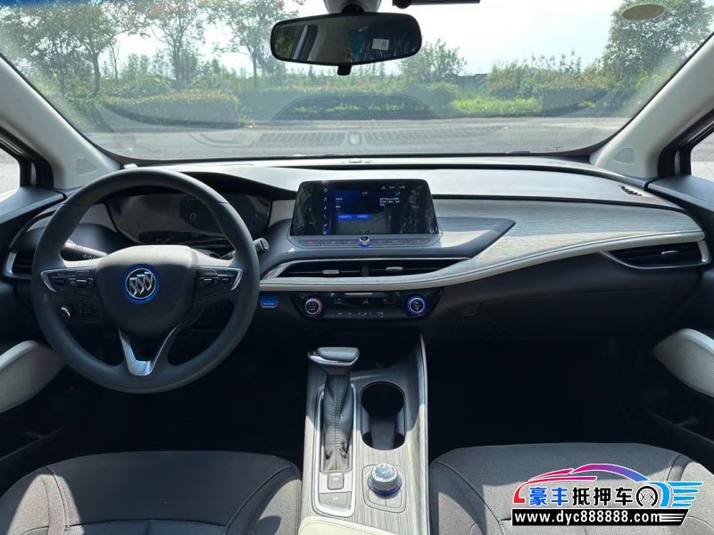 23年别克微蓝轿车抵押车出售