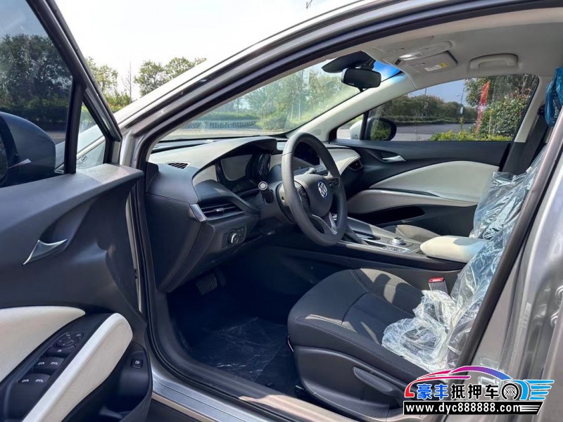 23年别克微蓝轿车抵押车出售