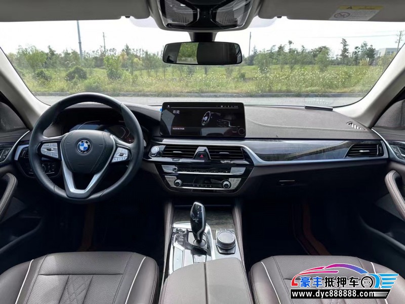 22年宝马5系轿车抵押车出售