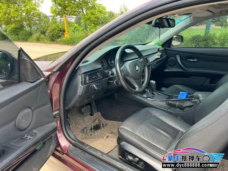 10年宝马3系轿车抵押车出售