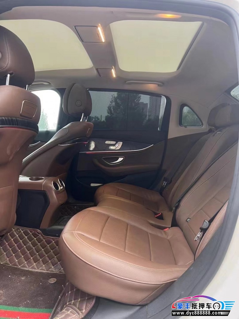 19年奔驰E轿车抵押车出售