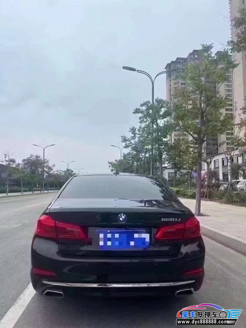 18年宝马5系轿车抵押车出售