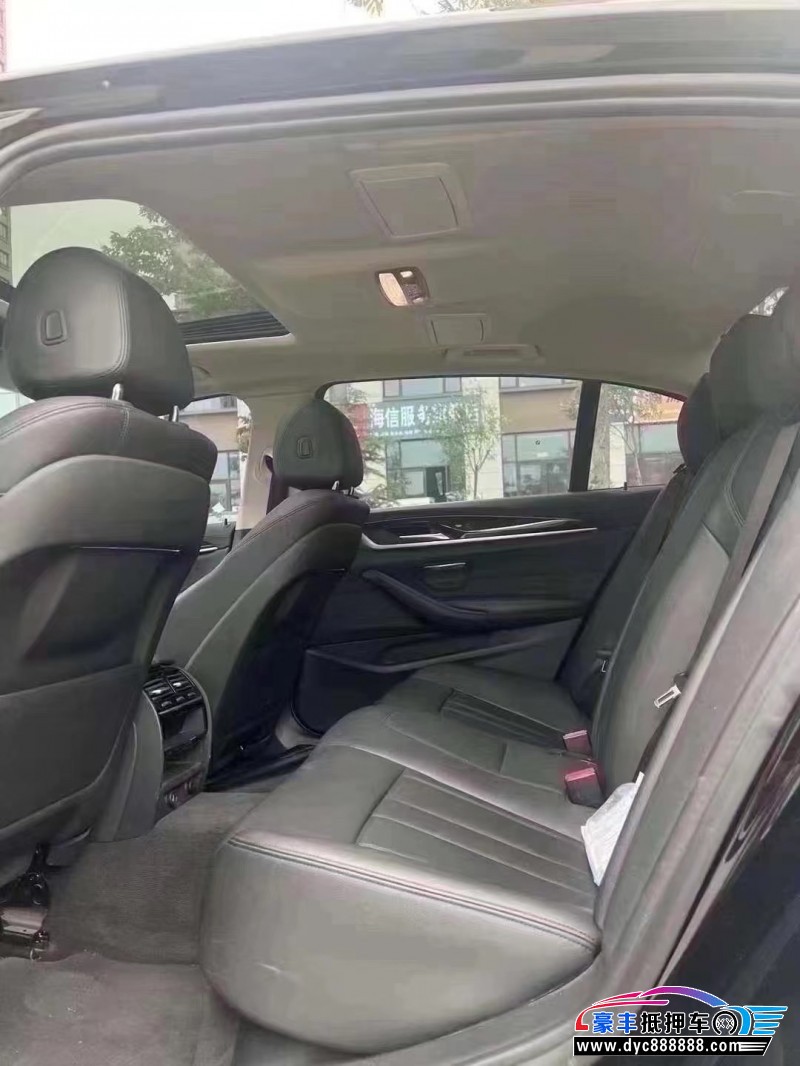 18年宝马5系轿车抵押车出售