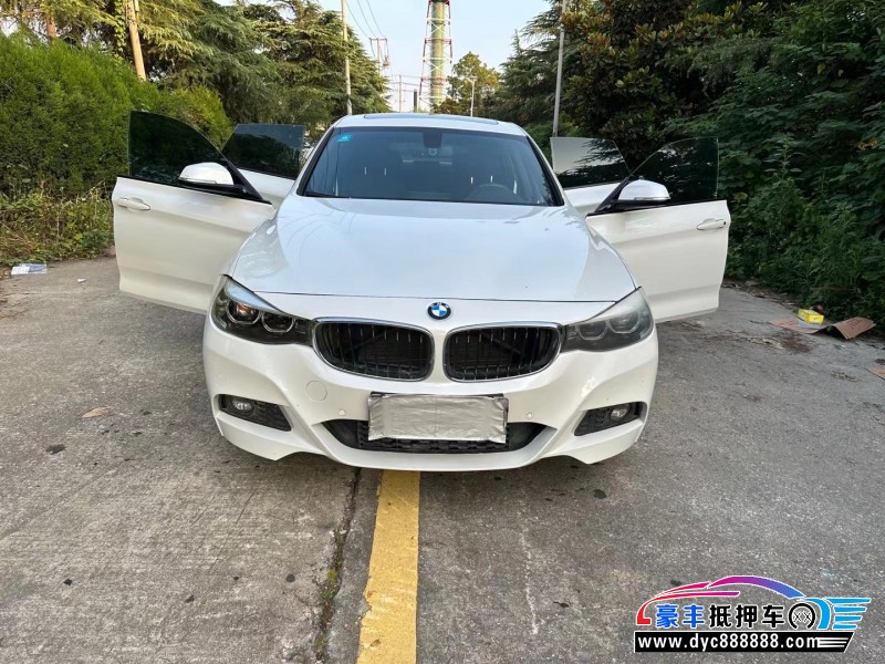 19年宝马3系轿车抵押车出售