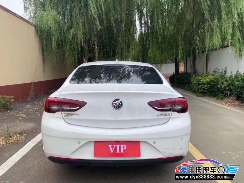 18年别克君威轿车抵押车出售