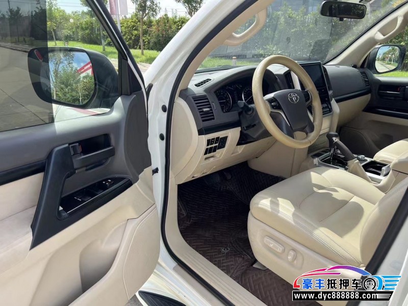 20年丰田兰德酷路泽轿车抵押车出售