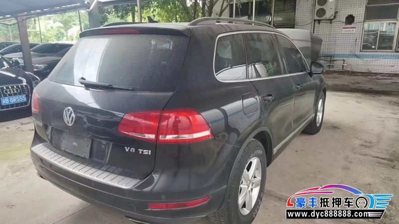 15年大众途锐SUV抵押车出售