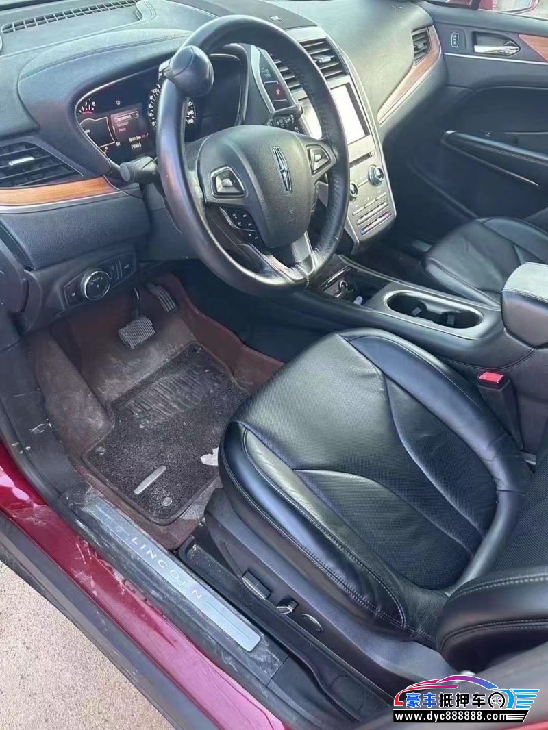 16年林肯MKC轿车抵押车出售