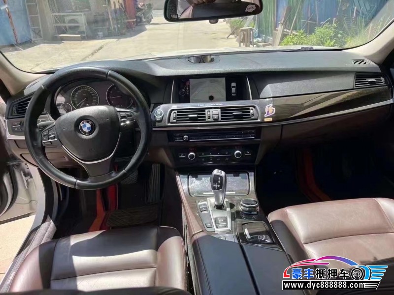 15年宝马5系轿车抵押车出售