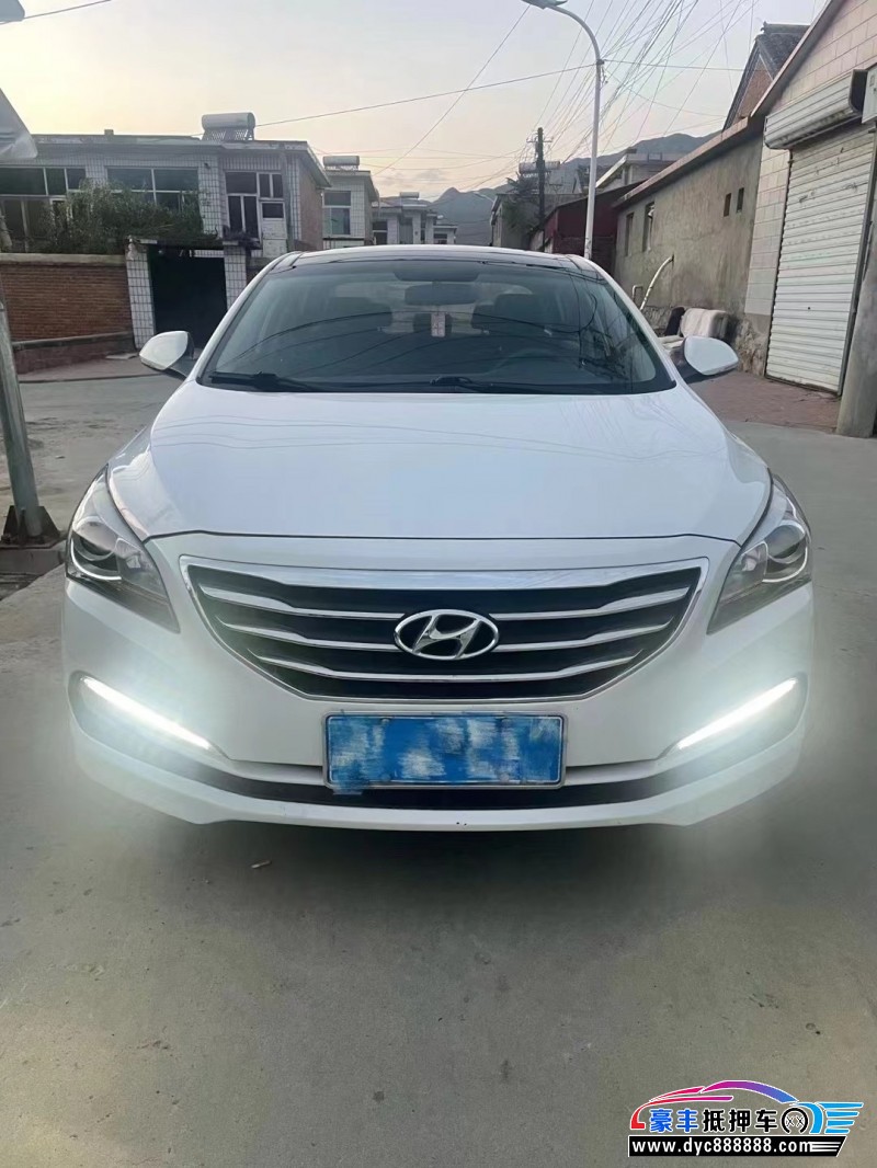 17年现代名图轿车抵押车出售