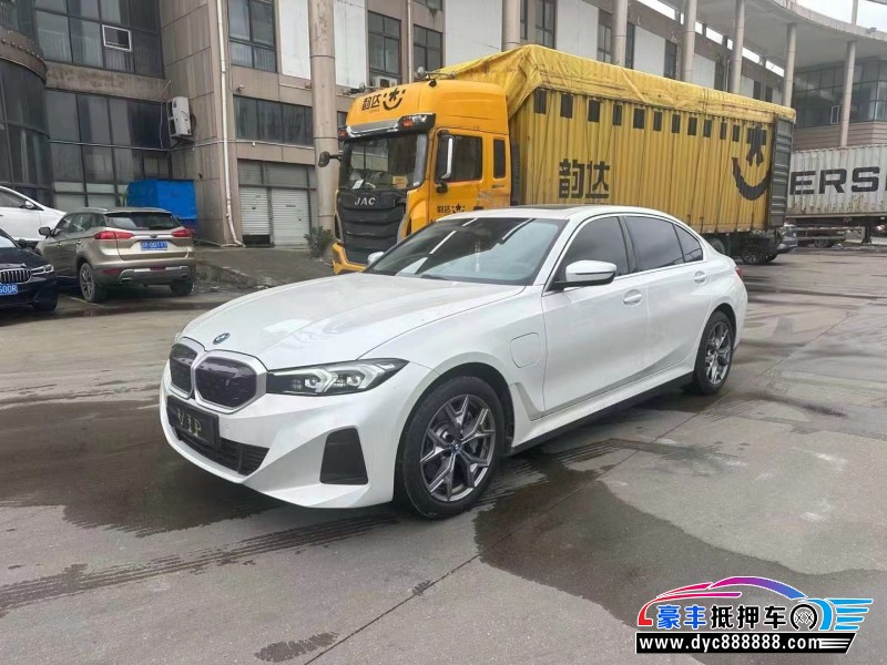 23年宝马i3轿车抵押车出售