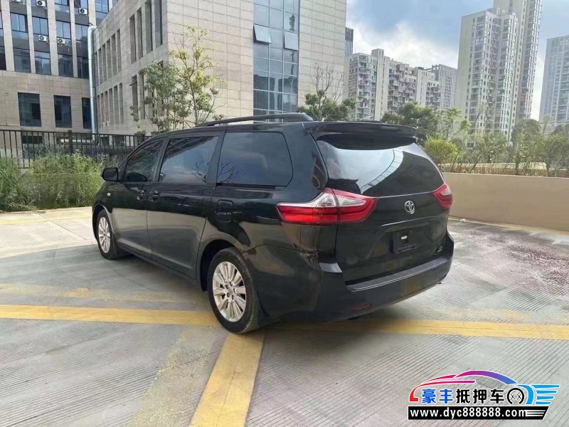 16年丰田塞纳MPV抵押车出售