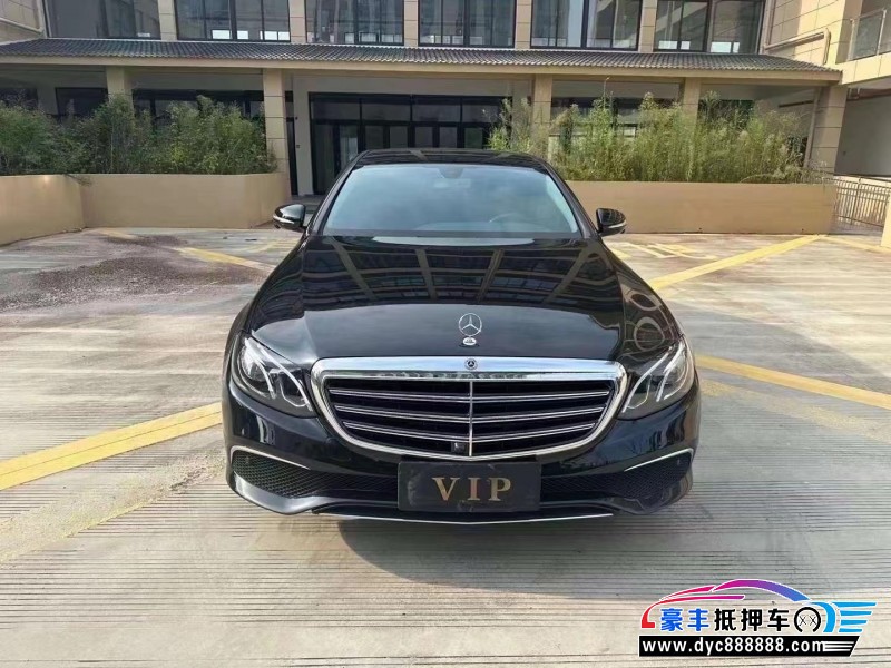 20年奔驰E轿车抵押车出售
