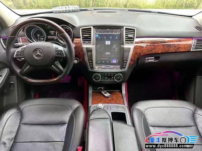 15年奔驰MLSUV抵押车出售