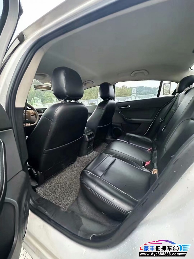 19年观致观致3轿车抵押车出售