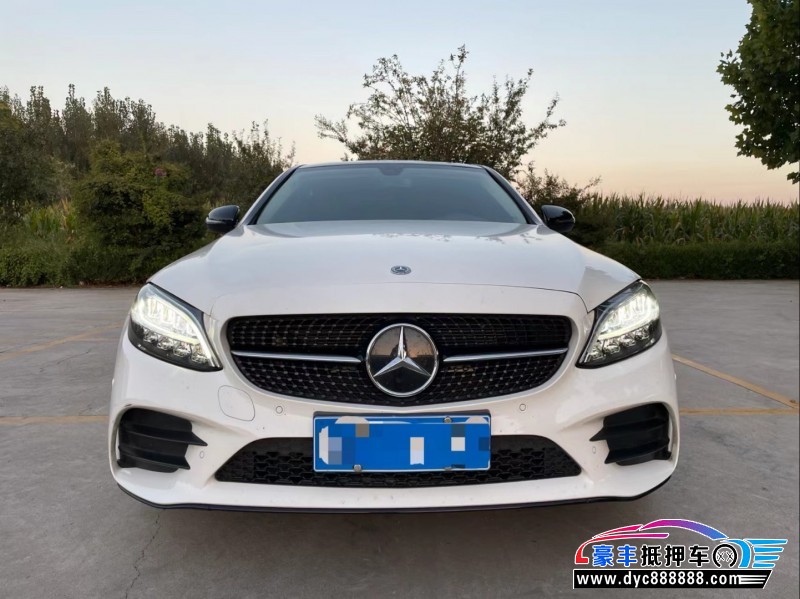 21年奔驰C轿车抵押车出售