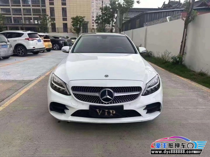 20年奔驰C轿车抵押车出售