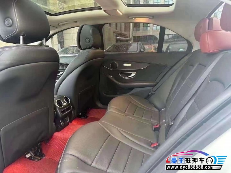 20年奔驰C轿车抵押车出售