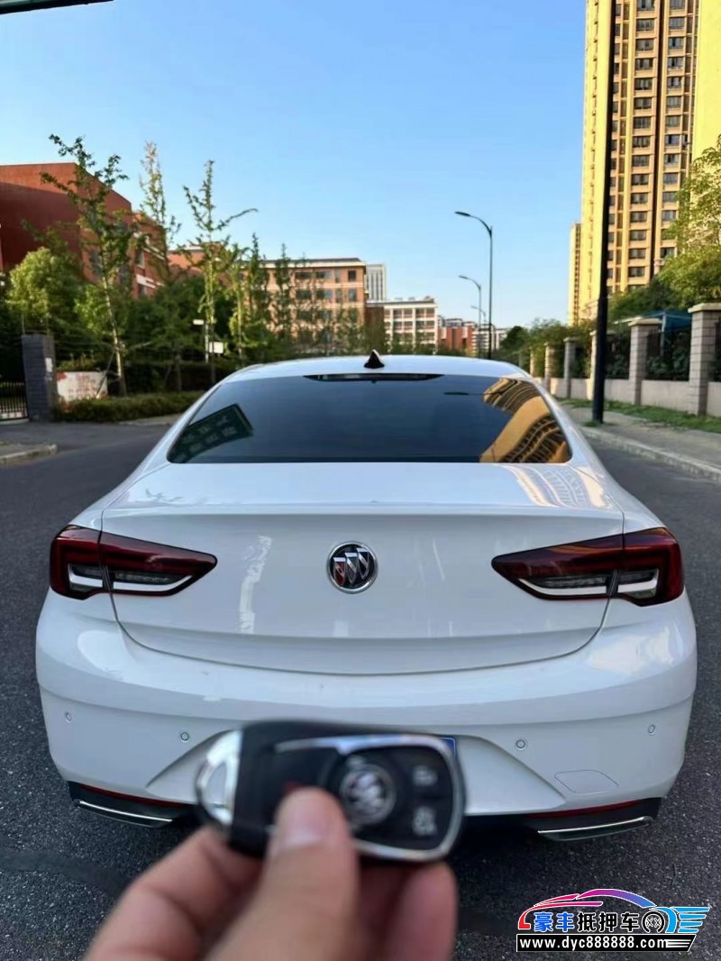 21年别克君威轿车抵押车出售