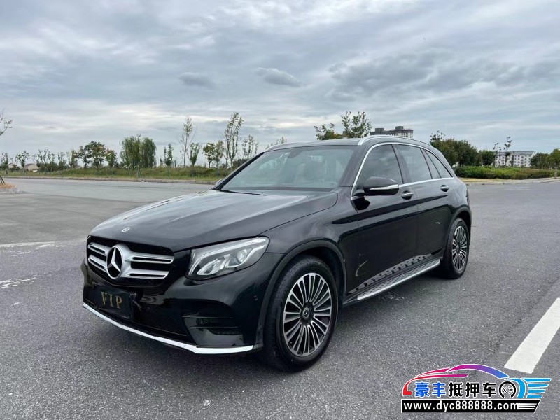 18年奔驰GLC轿车抵押车出售