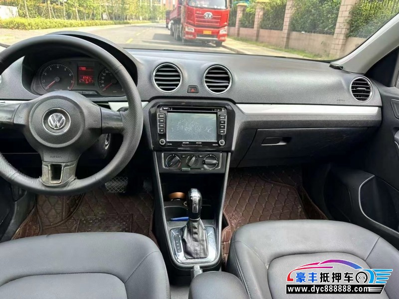 15年大众捷达轿车抵押车出售