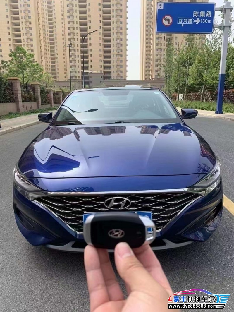 20年现代菲斯塔轿车抵押车出售