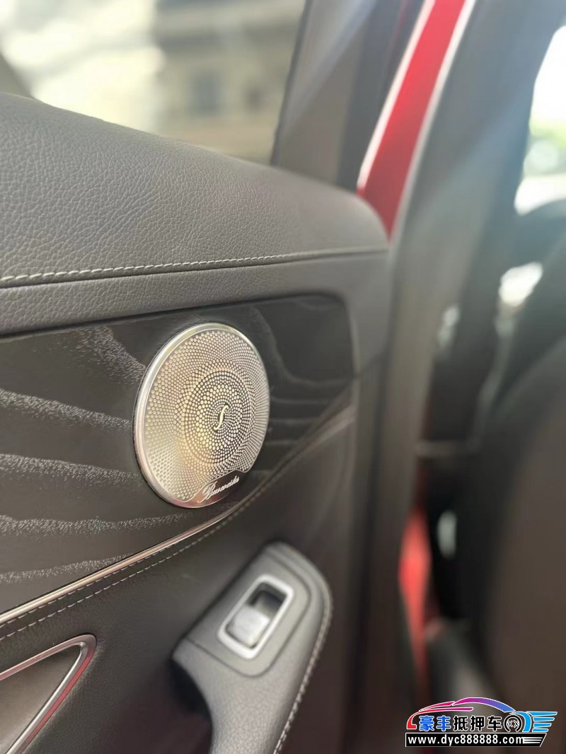 20年奔驰C轿车抵押车出售