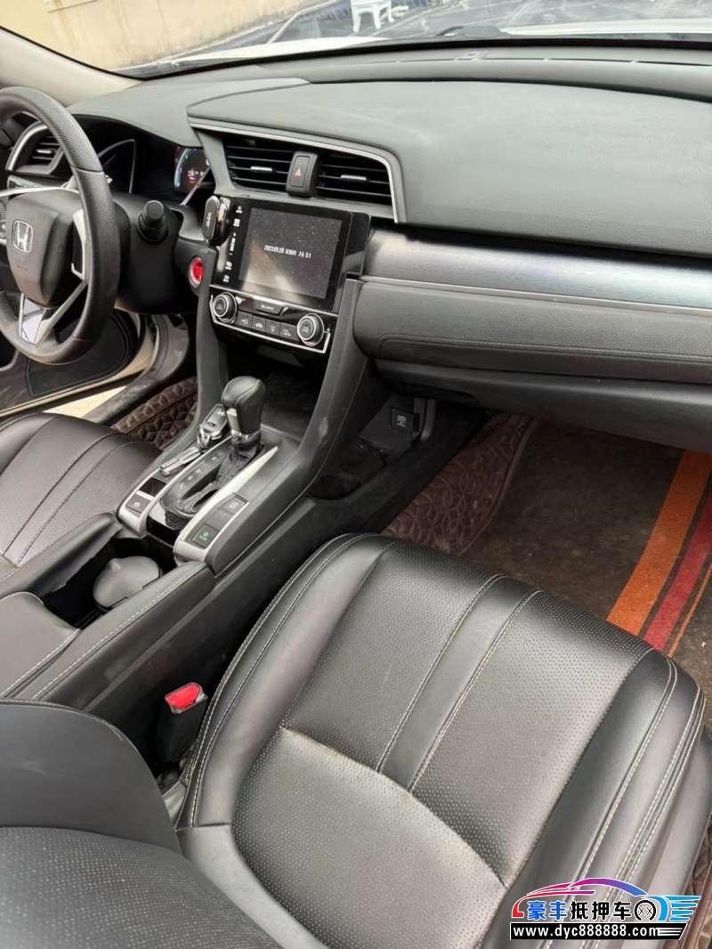18年本田思域轿车抵押车出售