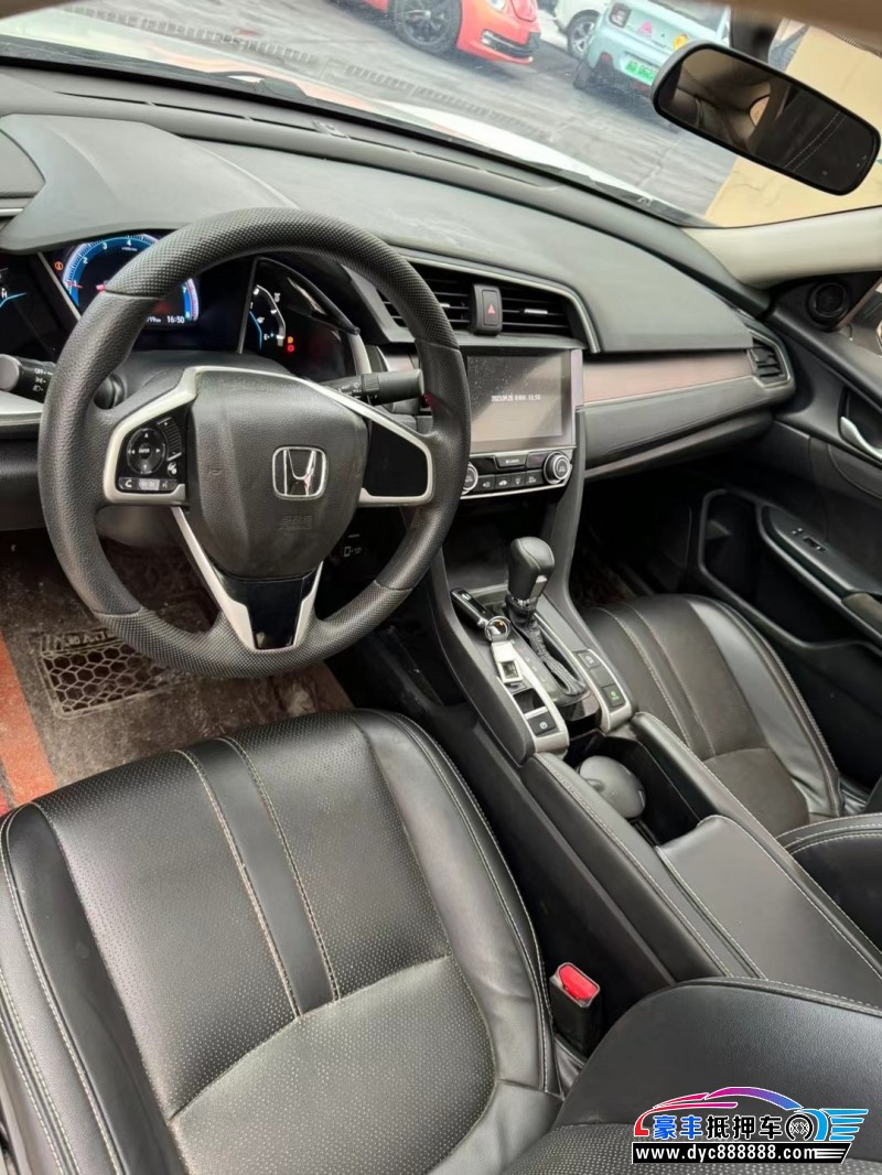 18年本田思域轿车抵押车出售