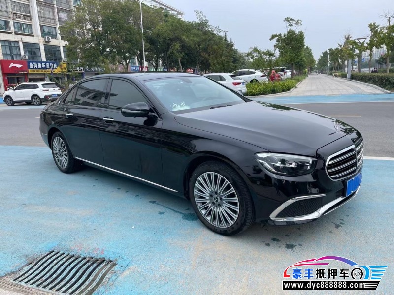 22年奔驰E轿车抵押车出售