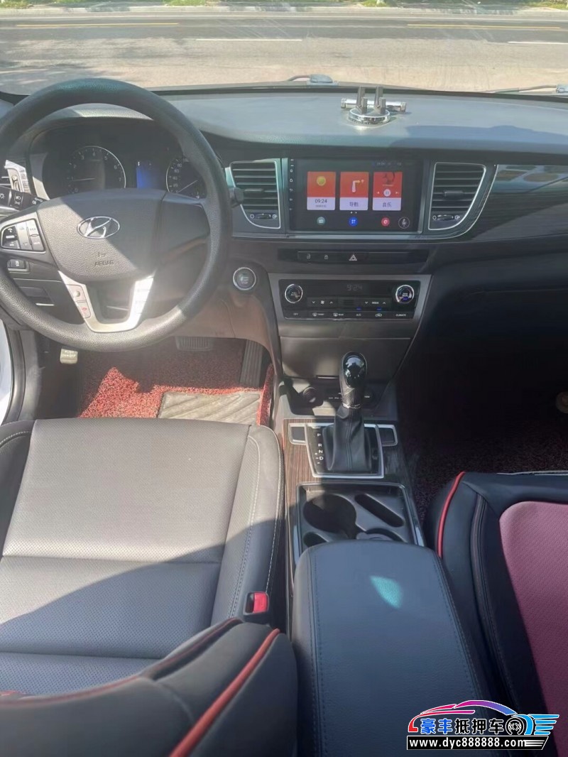 17年现代名图轿车抵押车出售