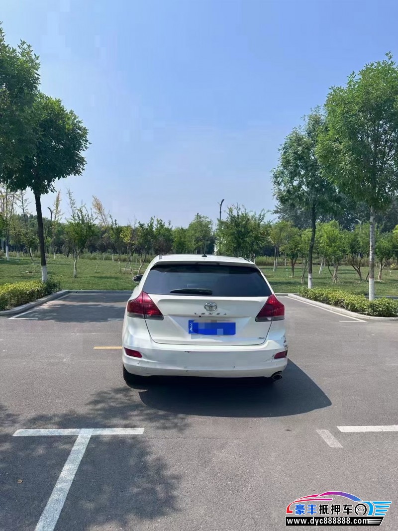 14年丰田威飒轿车抵押车出售