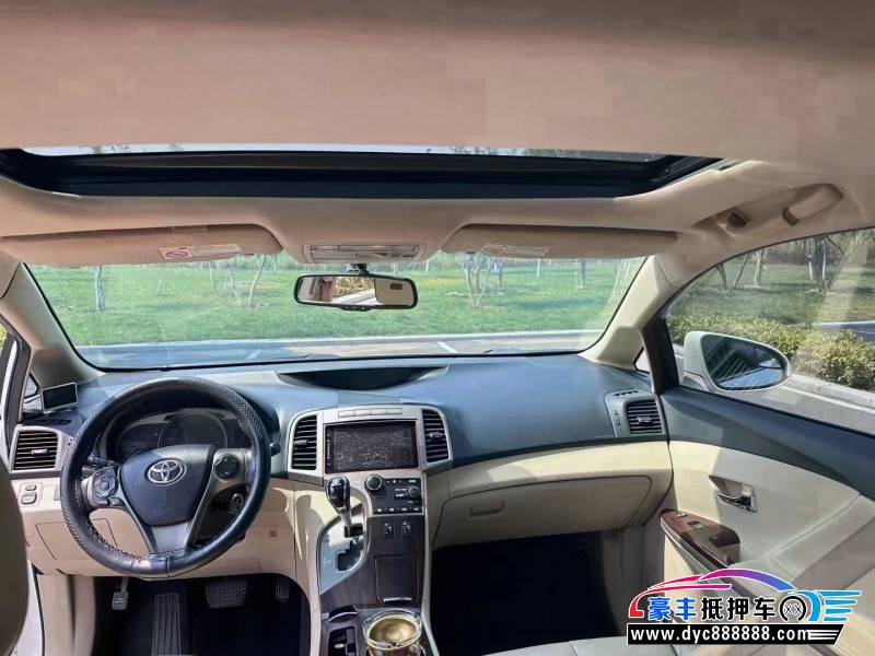 14年丰田威飒轿车抵押车出售