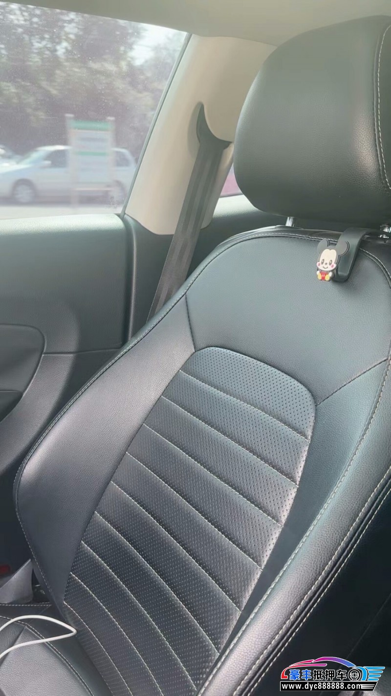 14年大众尚酷轿车抵押车出售