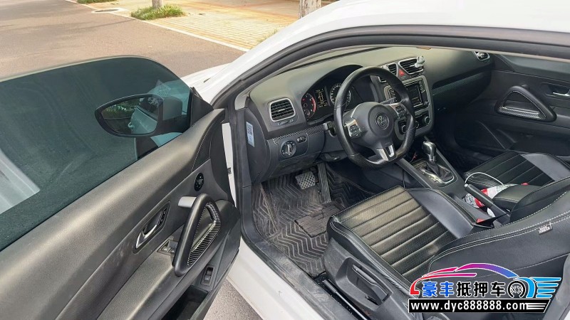 14年大众尚酷轿车抵押车出售