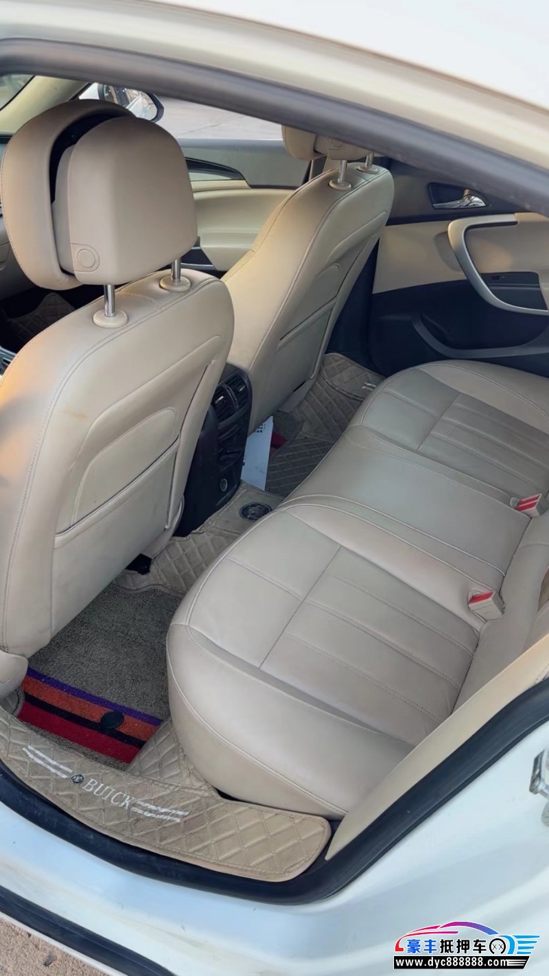 14年别克君威轿车抵押车出售